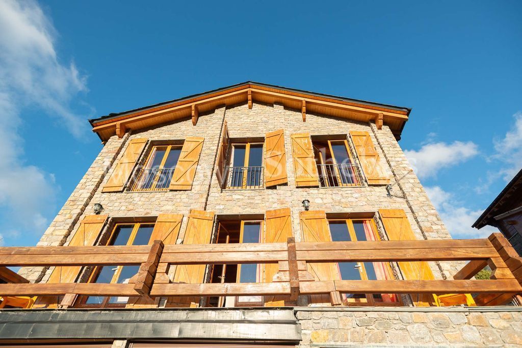 Дом в Энкаме, Андорра, 250 м2 фото 1