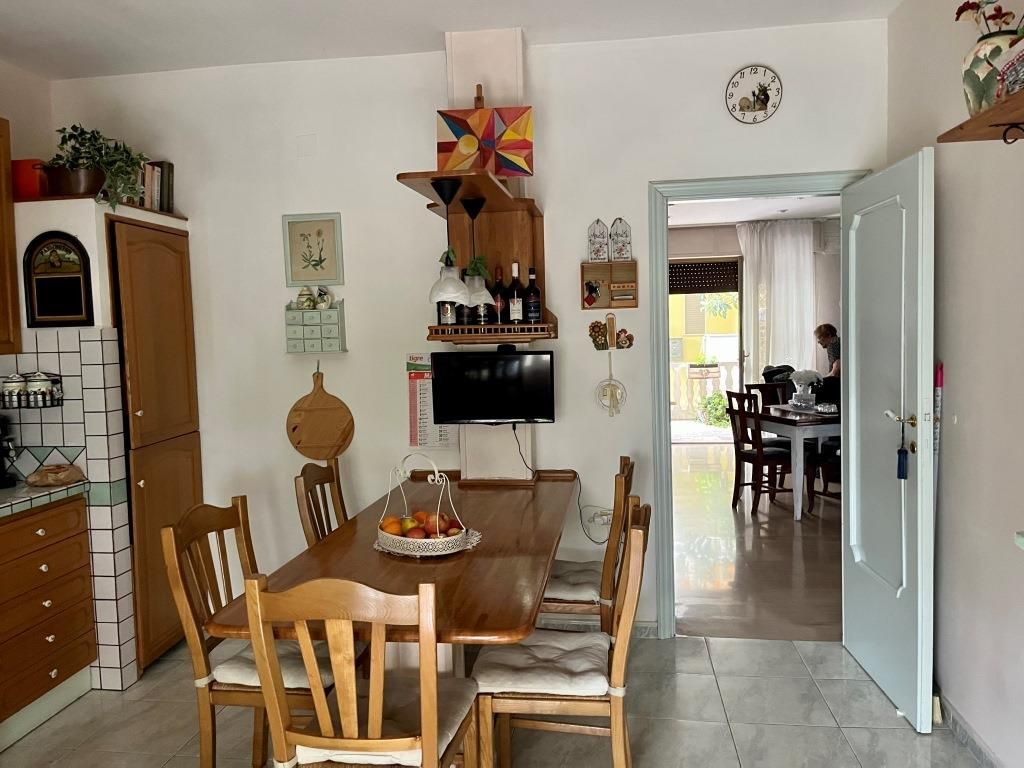 Квартира в Сильви-Марине, Италия, 160 м2 фото 2