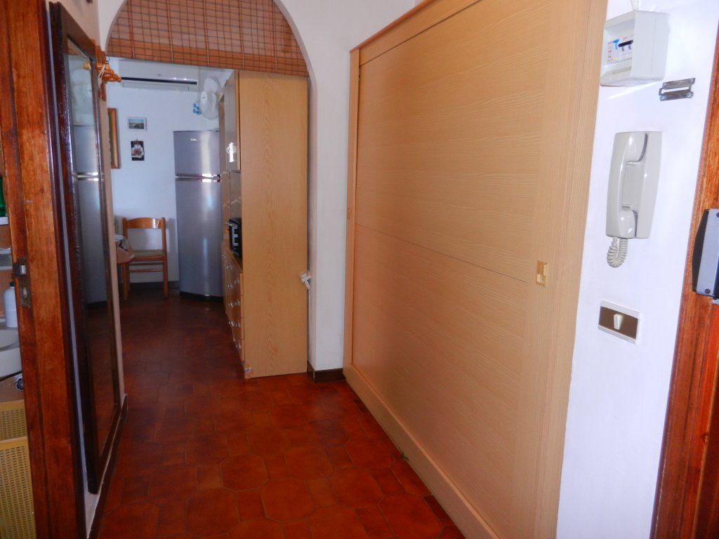 Квартира в Скалее, Италия, 65 м2 фото 2