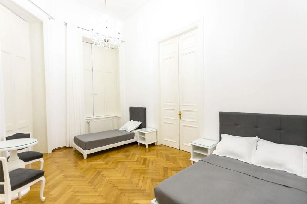 Квартира в Тбилиси, Грузия, 150 м2 фото 4