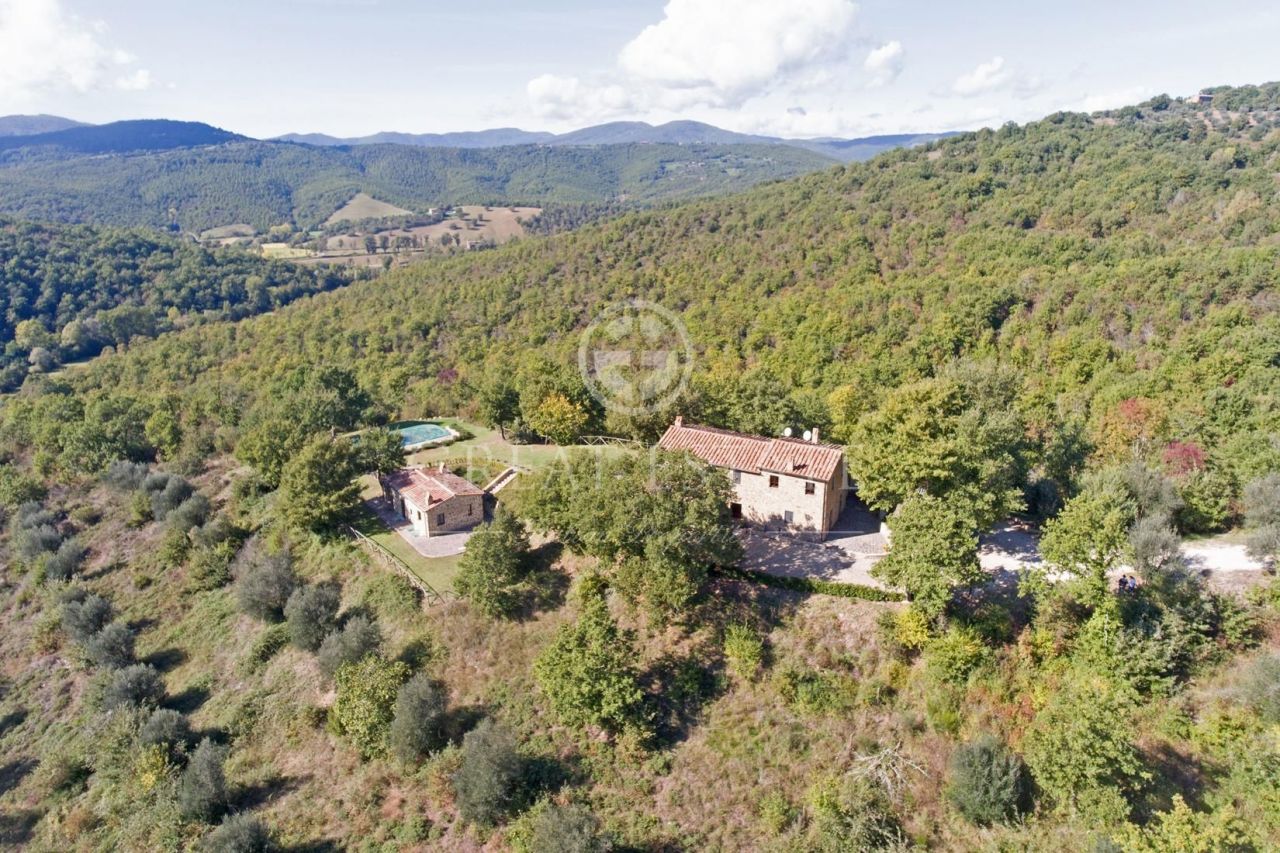 Дом в Умбертиде, Италия, 411 м2 фото 4