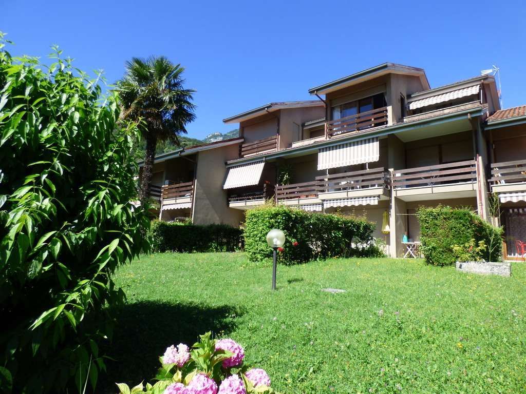 Квартира у озера Комо, Италия, 90 м2 фото 5