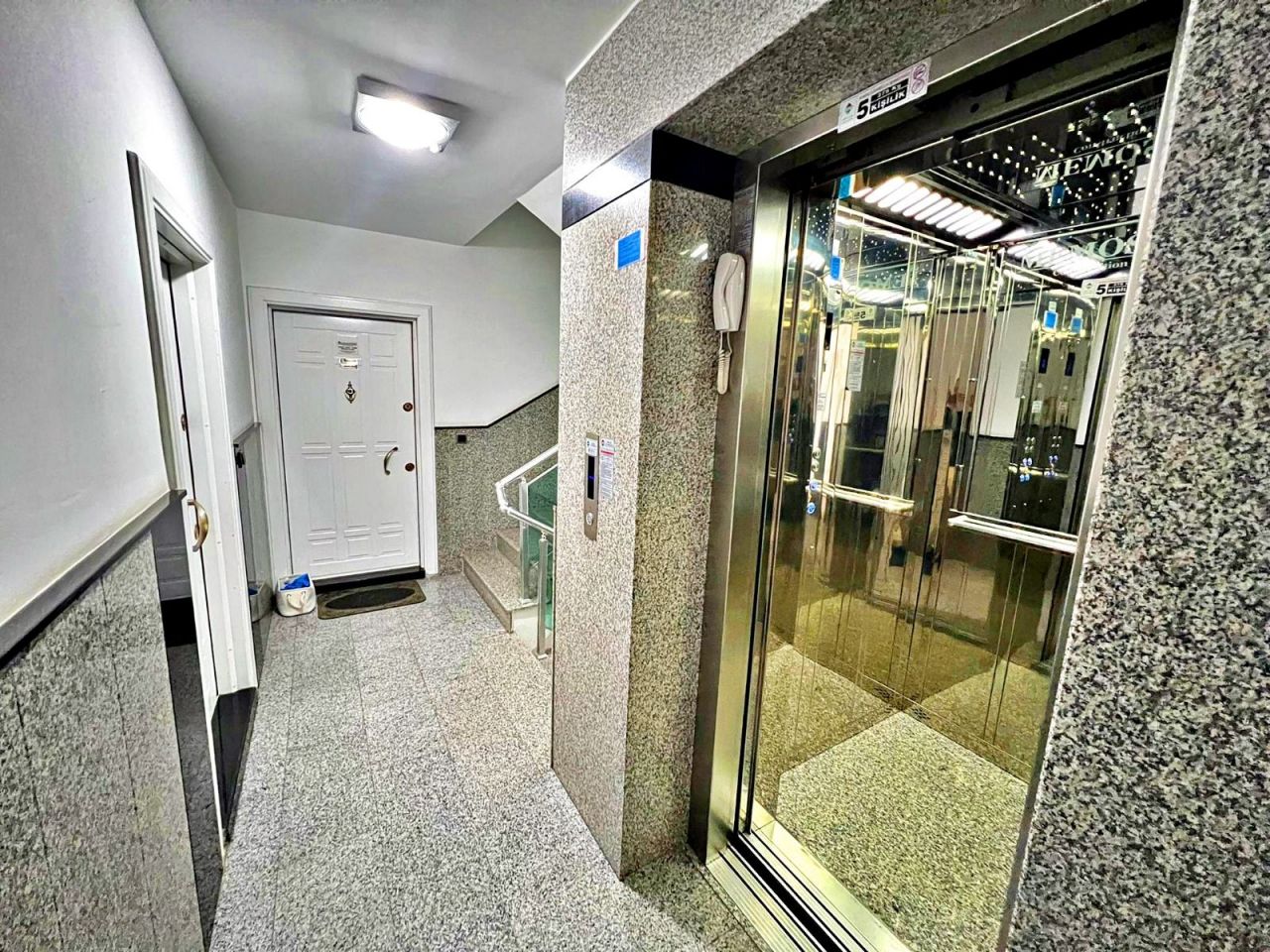 Квартира в Алании, Турция, 115 м2 фото 2