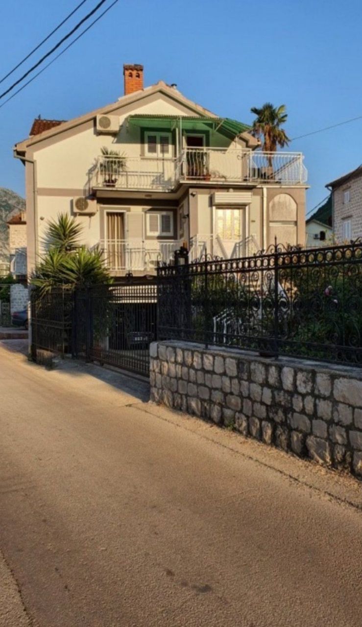 Дом в Столиве, Черногория, 150 м2 фото 2