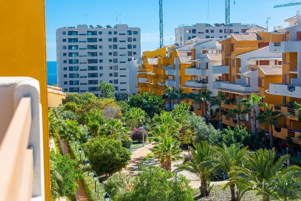 Апартаменты в Аликанте, Испания, 82 м2 фото 1