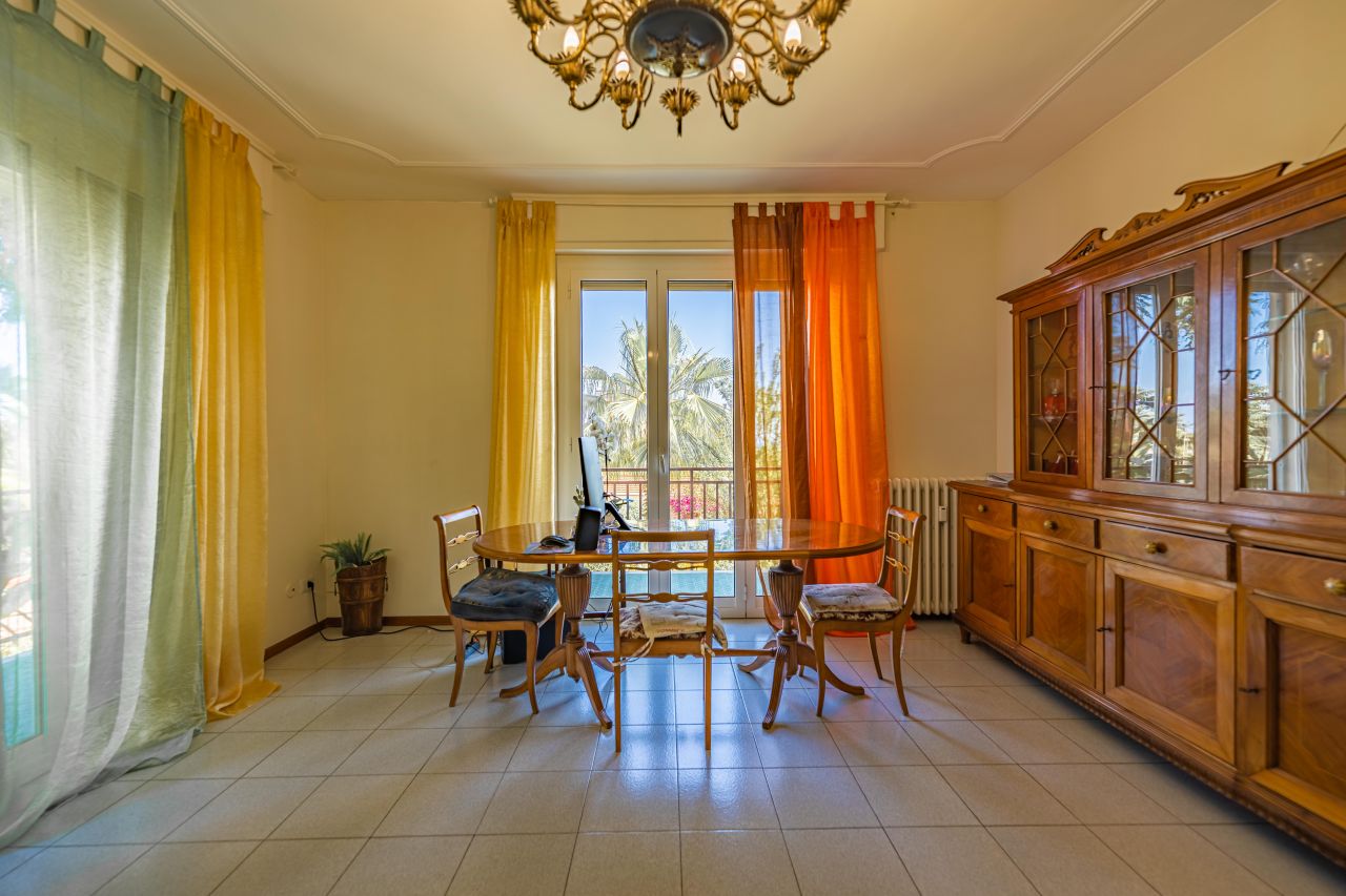 Апартаменты в Сан-Ремо, Италия, 106 м2 фото 4
