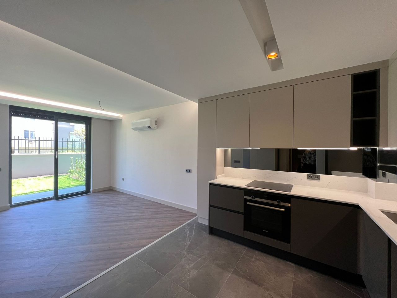 Квартира в Анталии, Турция, 35 м2 фото 3