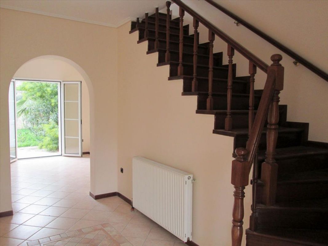 Дом в Афинах, Греция, 330 м2 фото 2