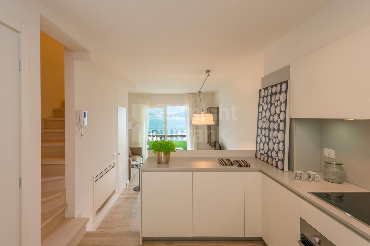 Квартира в Комо, Италия, 96 м2 фото 5
