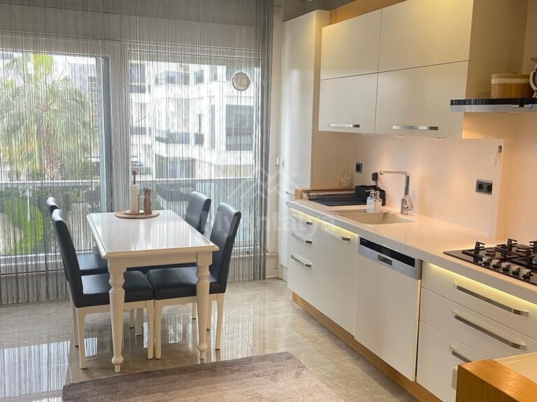Квартира в Анталии, Турция, 220 м2 фото 5