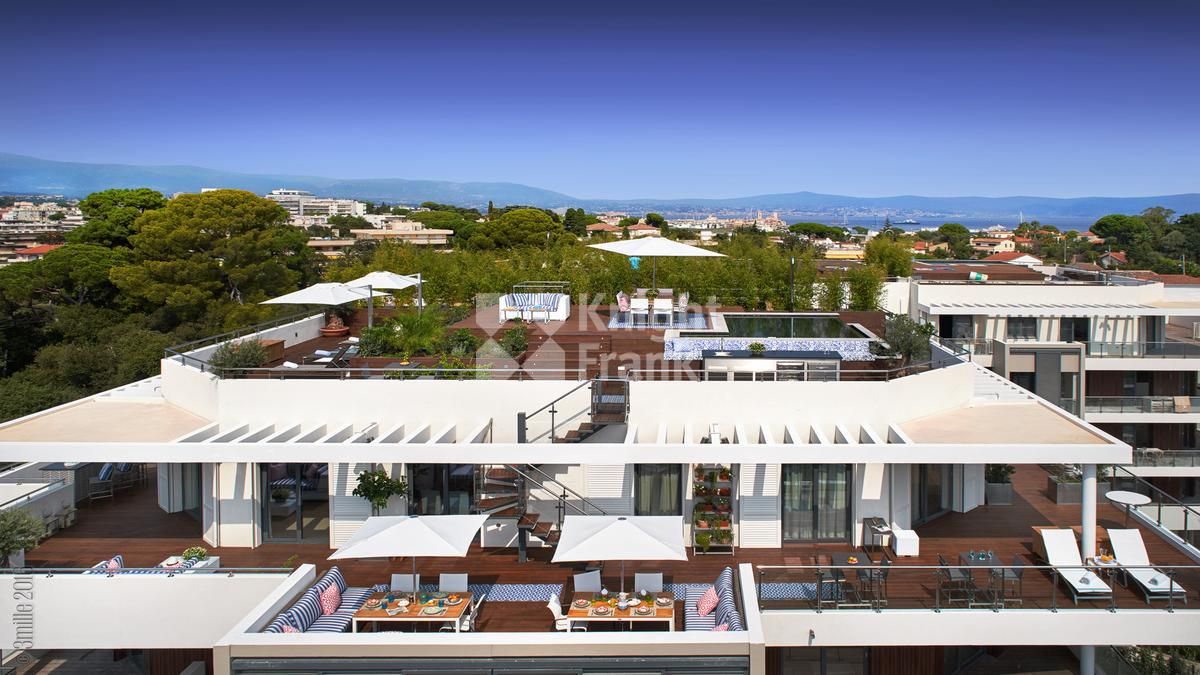 Апартаменты в Кап д’Антиб, Франция, 91 м2 фото 2
