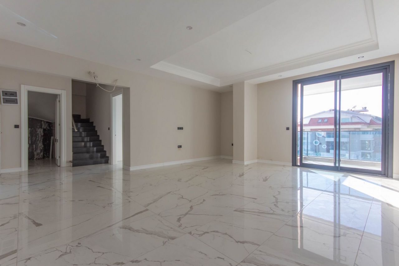 Квартира в Алании, Турция, 180 м2 фото 2
