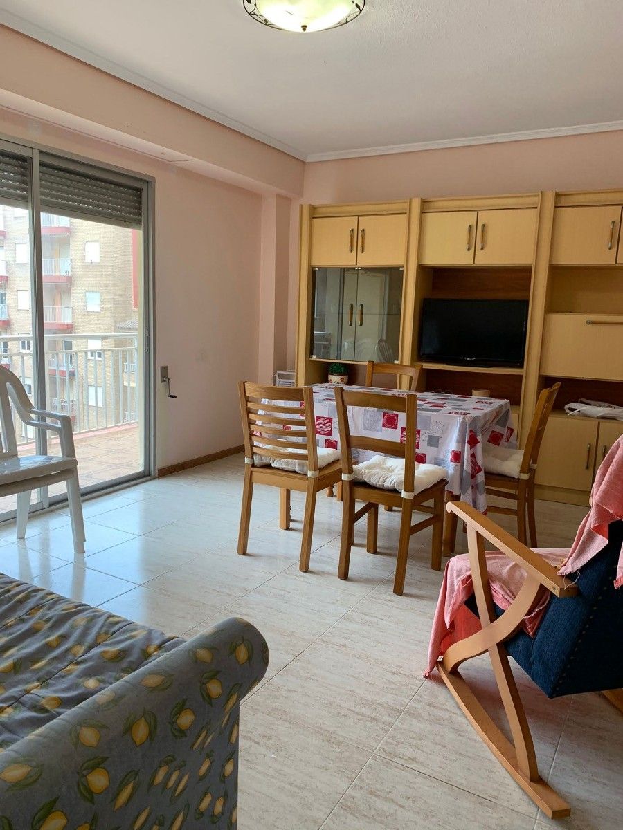 Апартаменты в Валенсии, Испания, 80 м2 фото 2