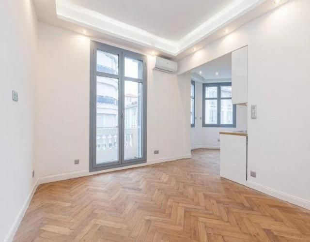 Апартаменты в Ницце, Франция, 43 м2 фото 2