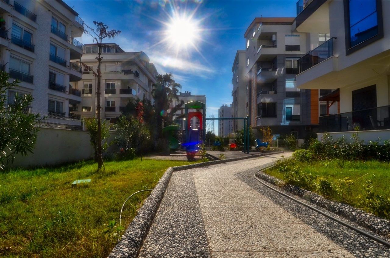 Квартира в Анталии, Турция, 60 м2 фото 2