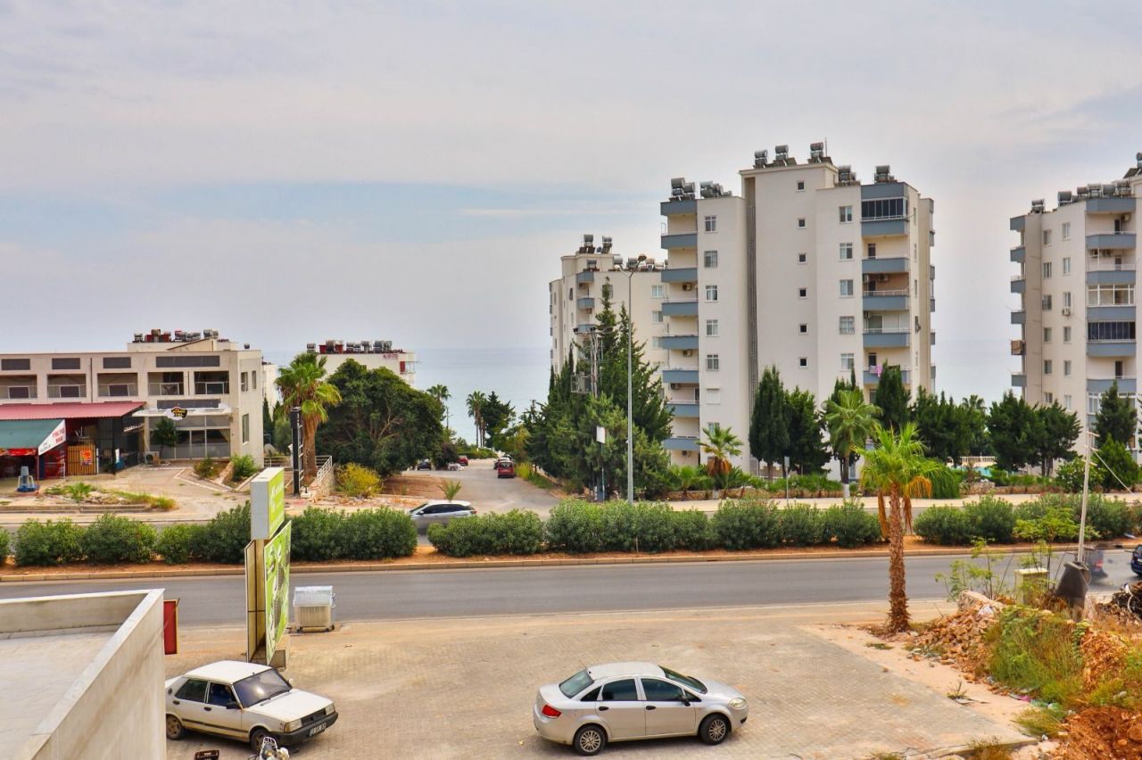 Апартаменты в Мерсине, Турция, 115 м2 фото 2
