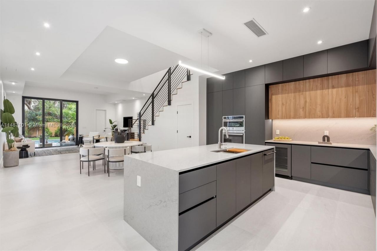Таунхаус в Майами, США, 250 м2 фото 4