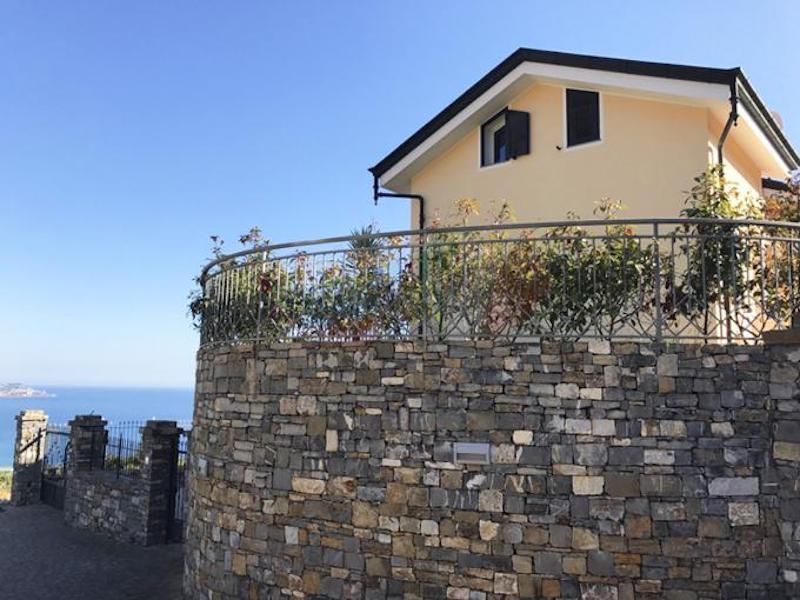 Вилла в Сан-Ремо, Италия, 300 м2 фото 2