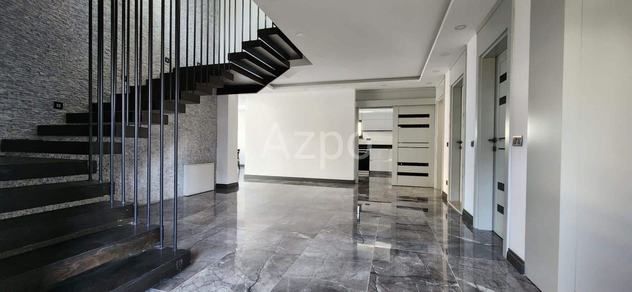 Вилла в Анталии, Турция, 580 м2 фото 2