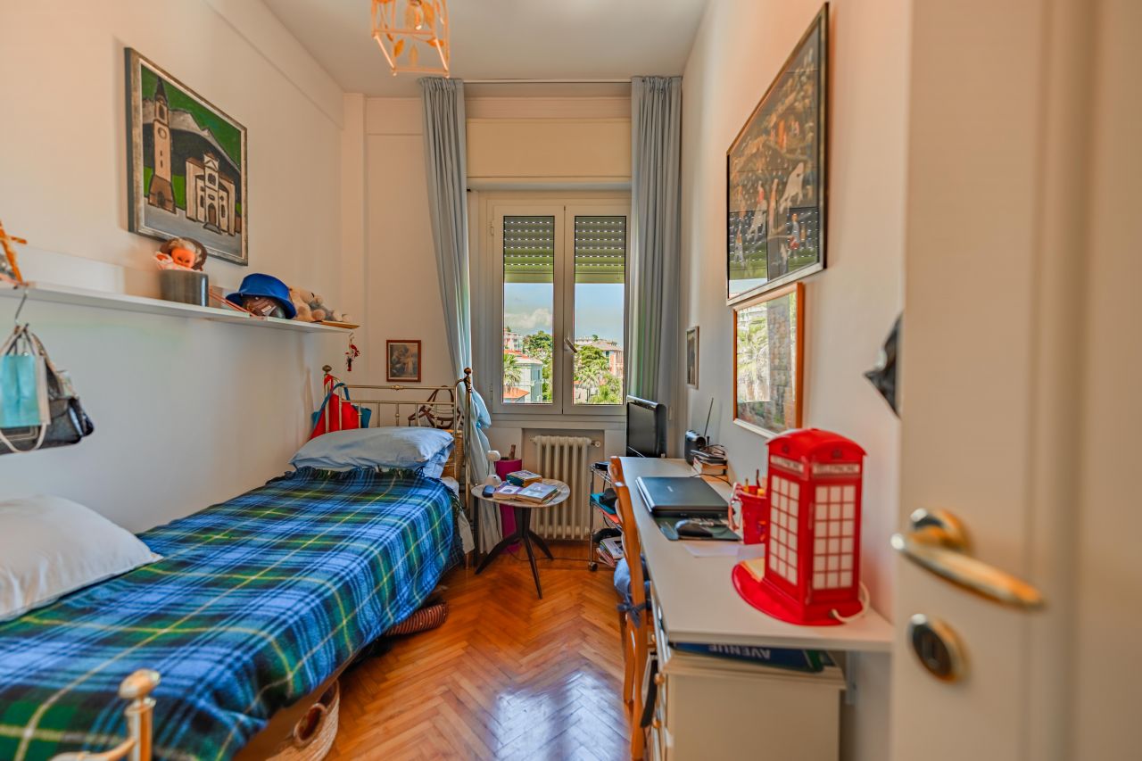 Пентхаус в Сан-Ремо, Италия, 110 м2 фото 2