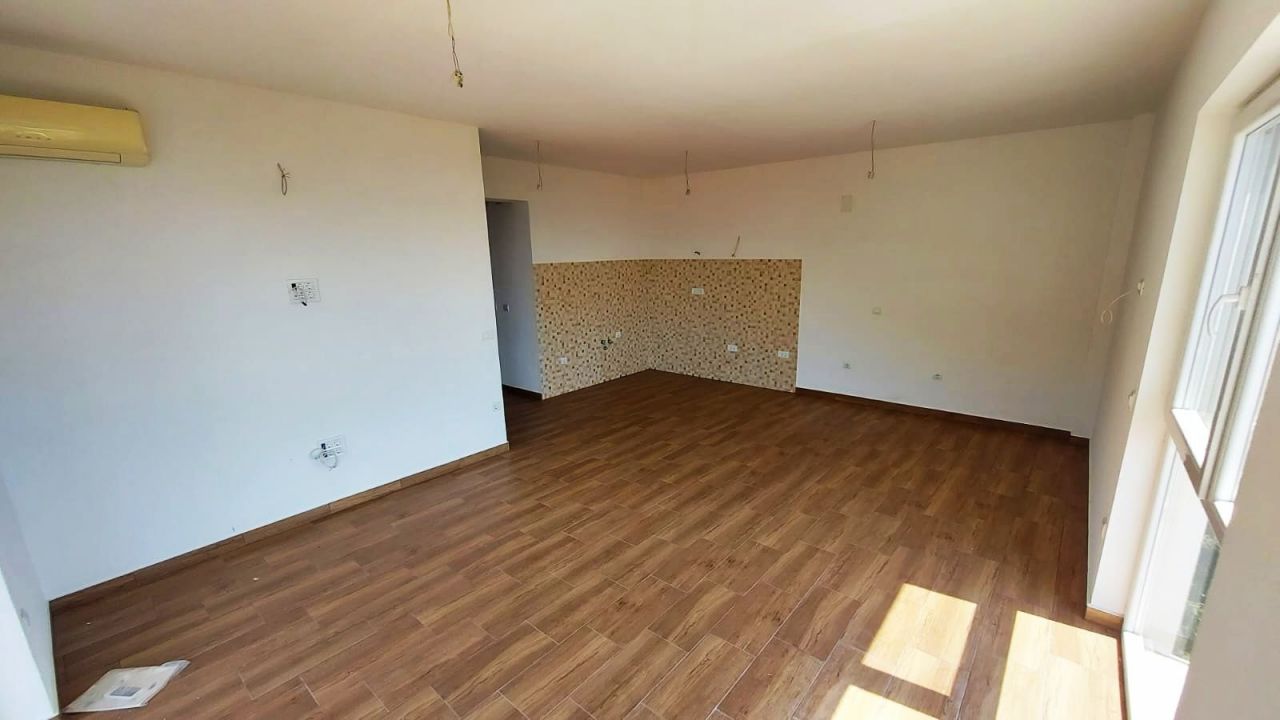 Апартаменты в Сутоморе, Черногория, 76 м2 фото 4