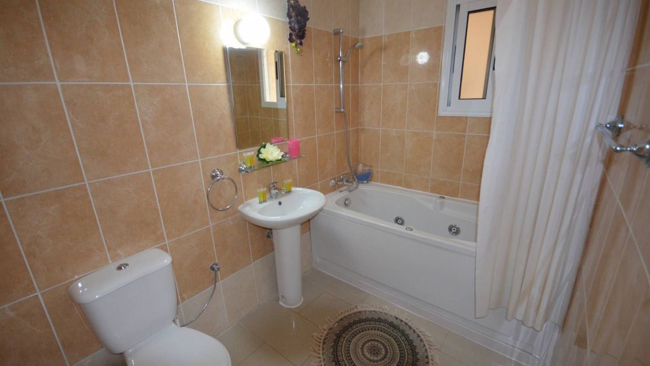 Апартаменты в Пафосе, Кипр, 90 м2 фото 5