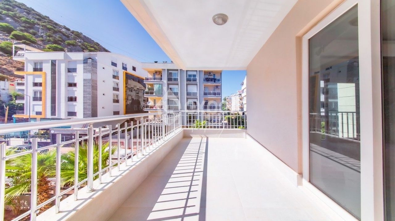 Квартира в Анталии, Турция, 200 м2 фото 5
