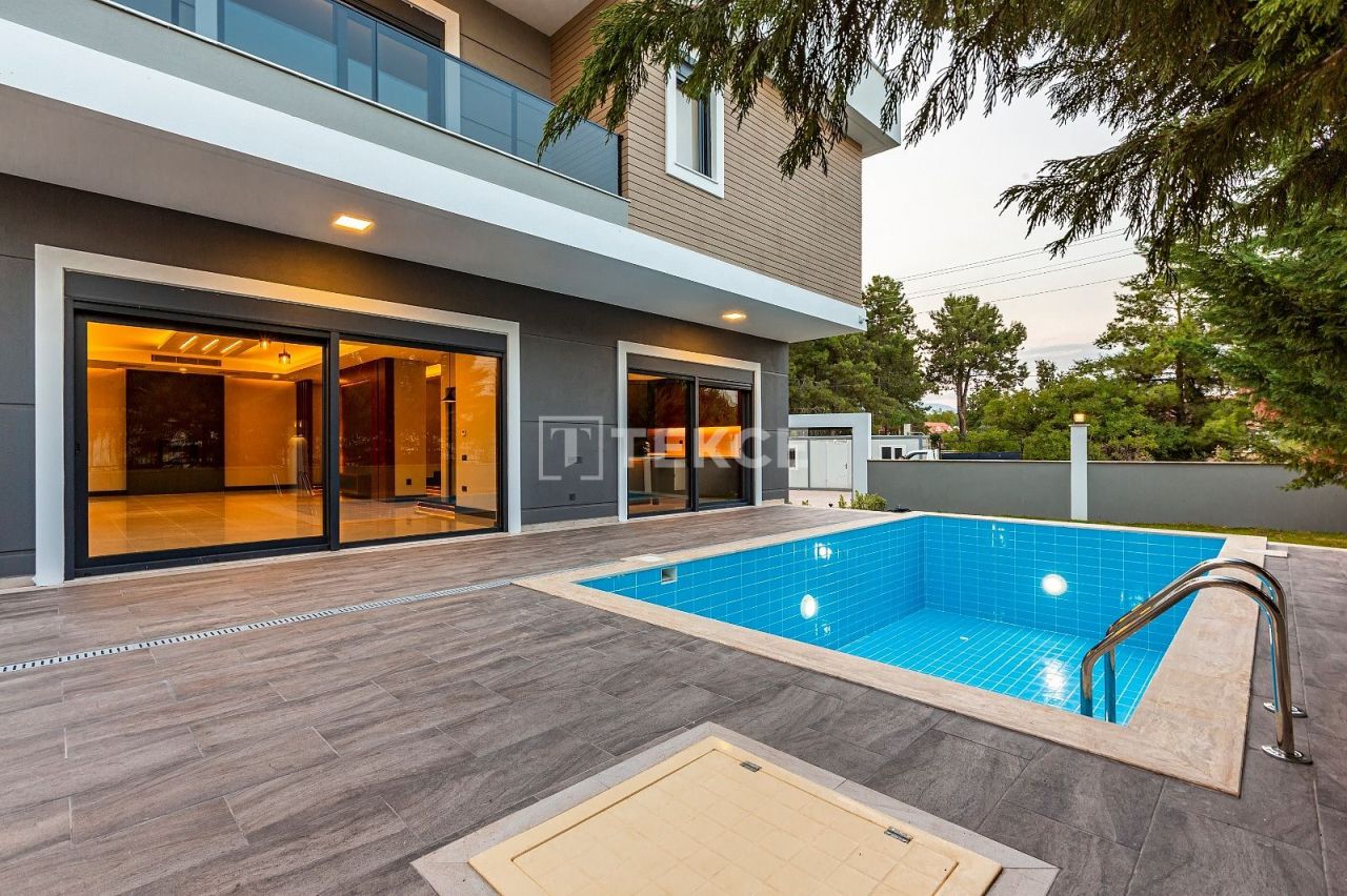 Вилла в Анталии, Турция, 400 м2 фото 5