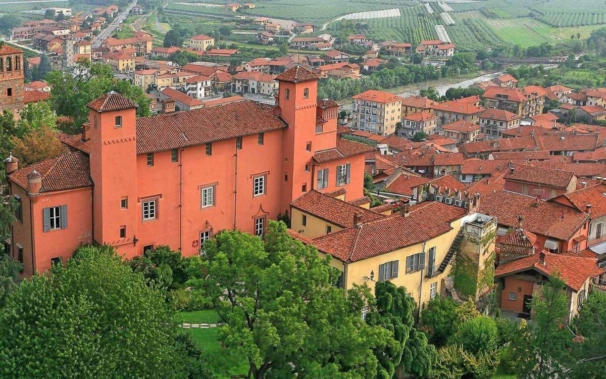 Поместье в Кунео, Италия, 2 500 м2 фото 4