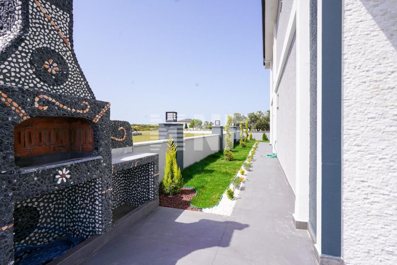 Вилла в Измире, Турция, 240 м2 фото 2