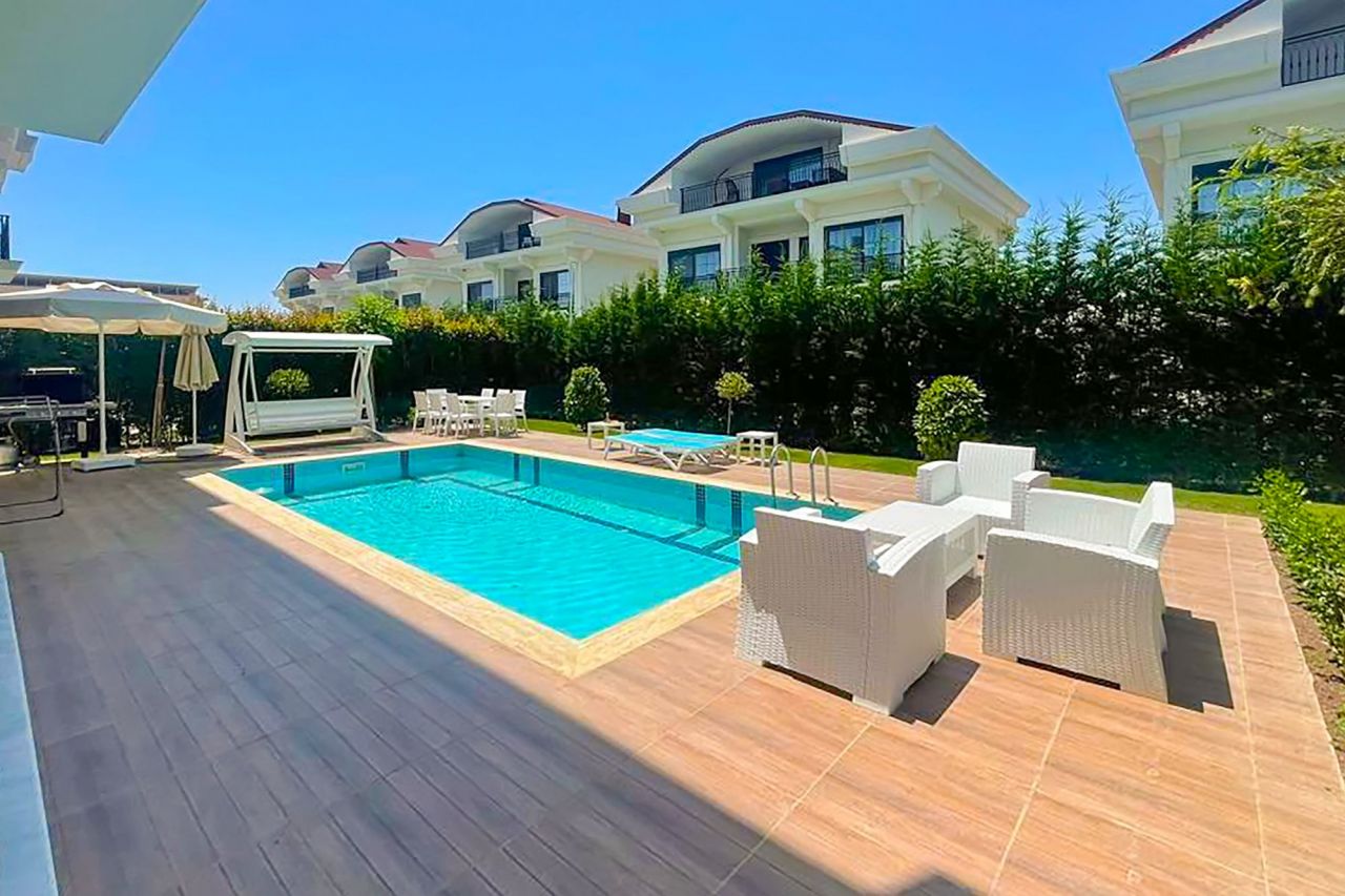Вилла в Анталии, Турция, 280 м2 фото 2