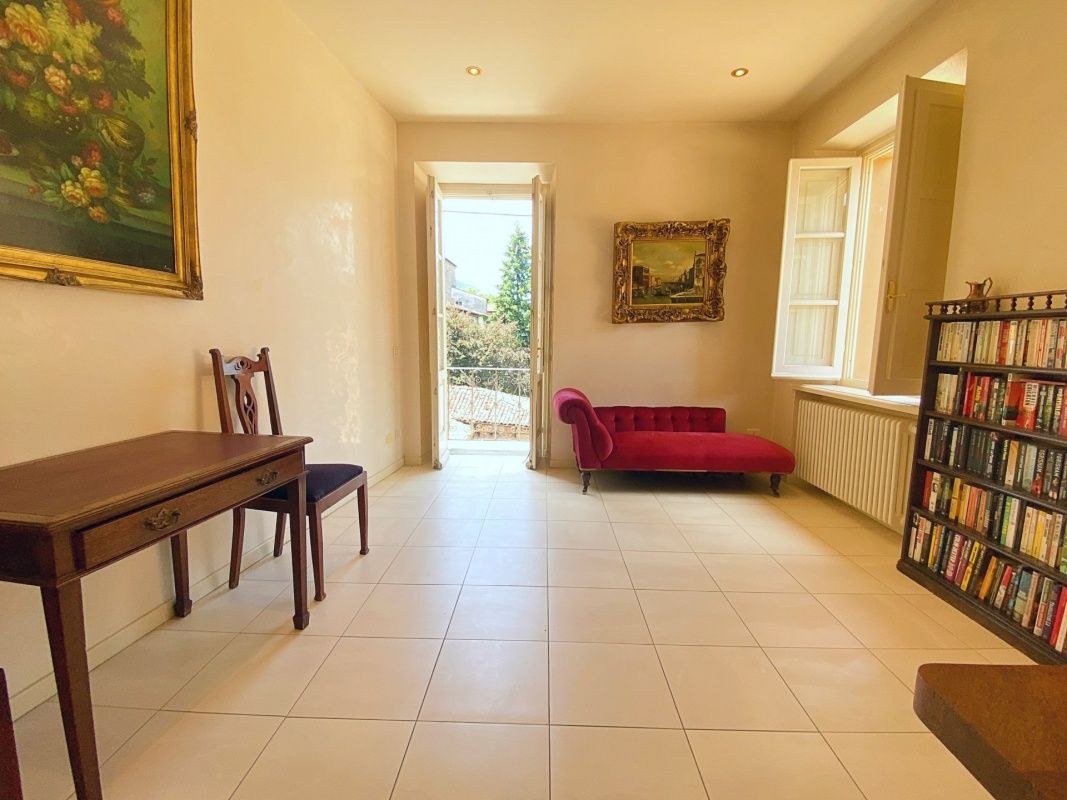 Квартира в Лукке, Италия, 300 м2 фото 2