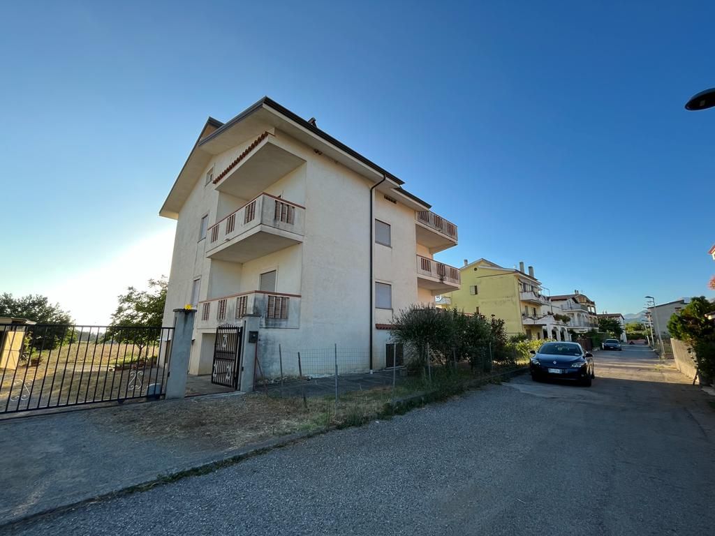 Дом в Санта-Мария дель Чедро, Италия, 390 м2 фото 2