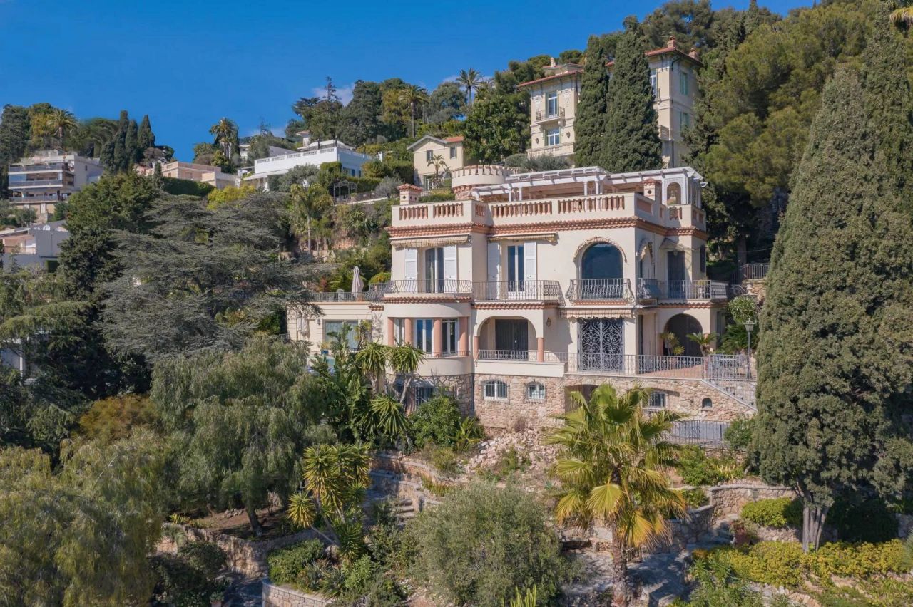 Вилла в Рокбрюн-Кап-Мартен, Франция, 325 м2 фото 2
