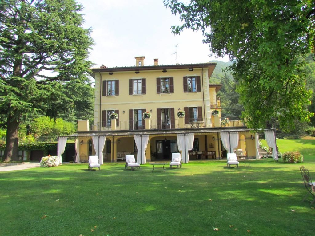 Вилла в Эрбе, Италия, 826 м2 фото 4