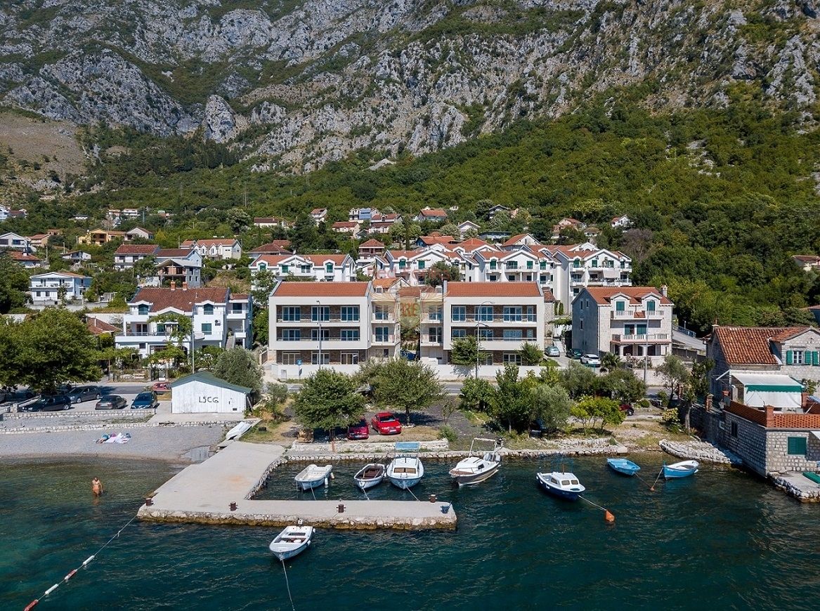 Квартира в Которе, Черногория, 33 м2 фото 2