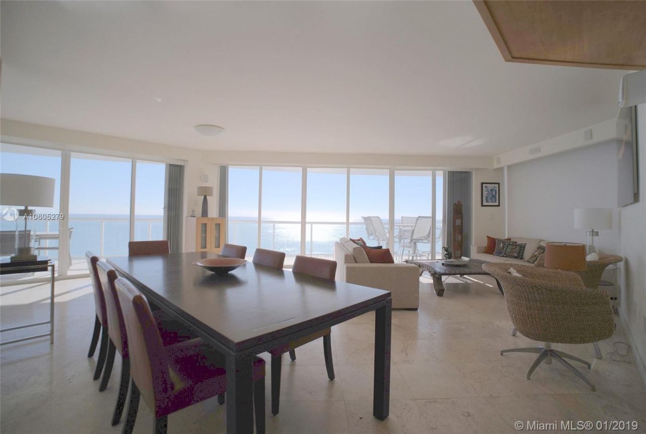 Квартира в Майами, США, 210 м2 фото 2