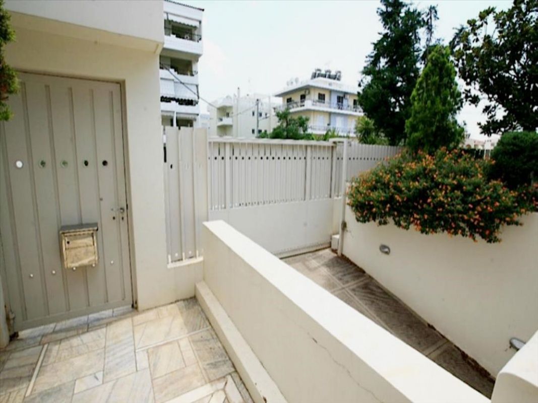 Дом в Афинах, Греция, 700 м2 фото 3