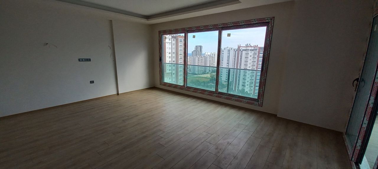 Квартира в Мерсине, Турция, 220 м2 фото 2