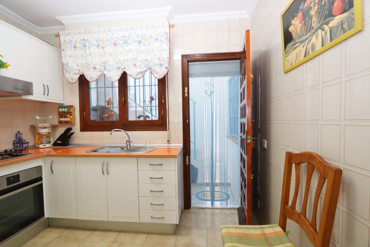 Таунхаус в Сан-Мигель де Салинас, Испания, 67 м2 фото 4