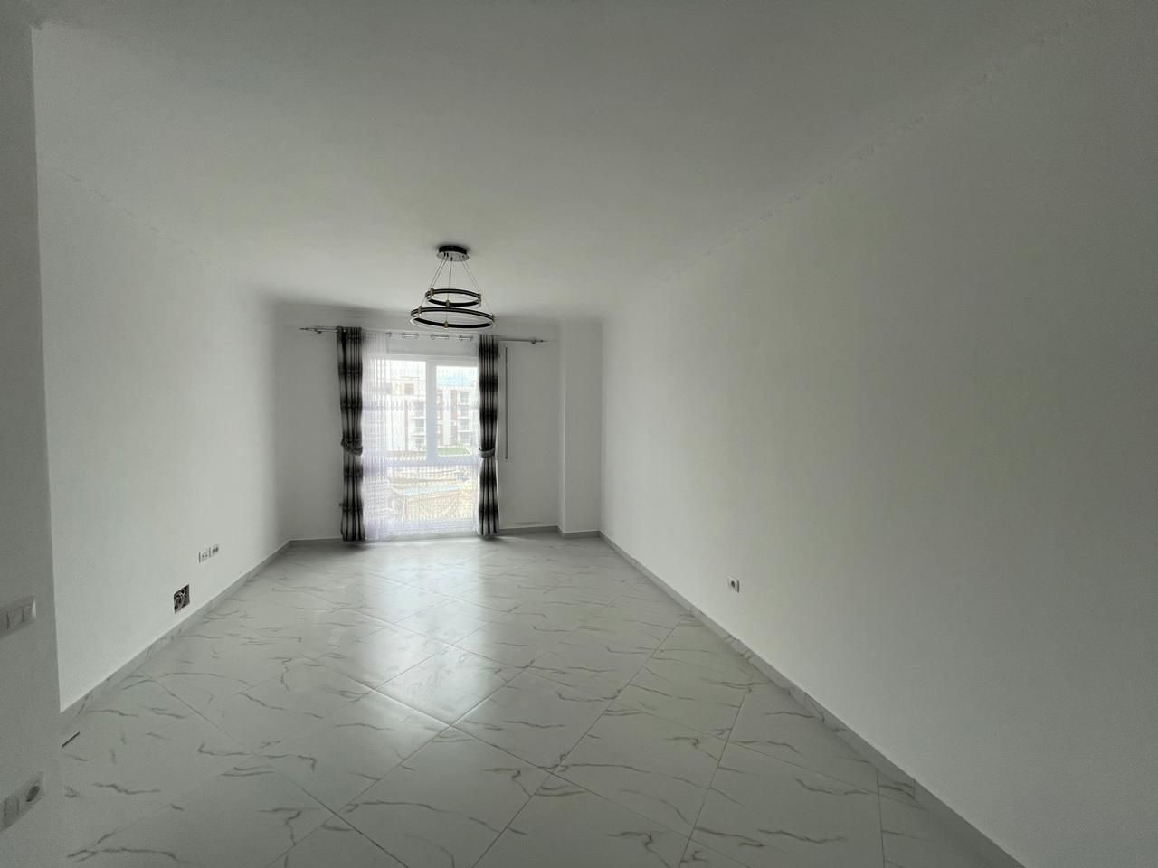 Квартира в Тиране, Албания, 68 м2 фото 1