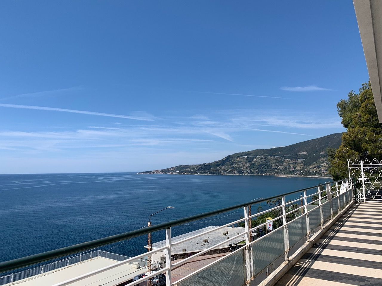 Вилла в Сан-Ремо, Италия, 300 м2 фото 3