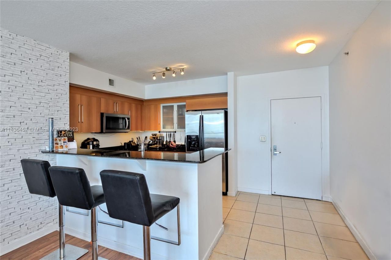 Квартира в Майами, США, 110 м2 фото 3