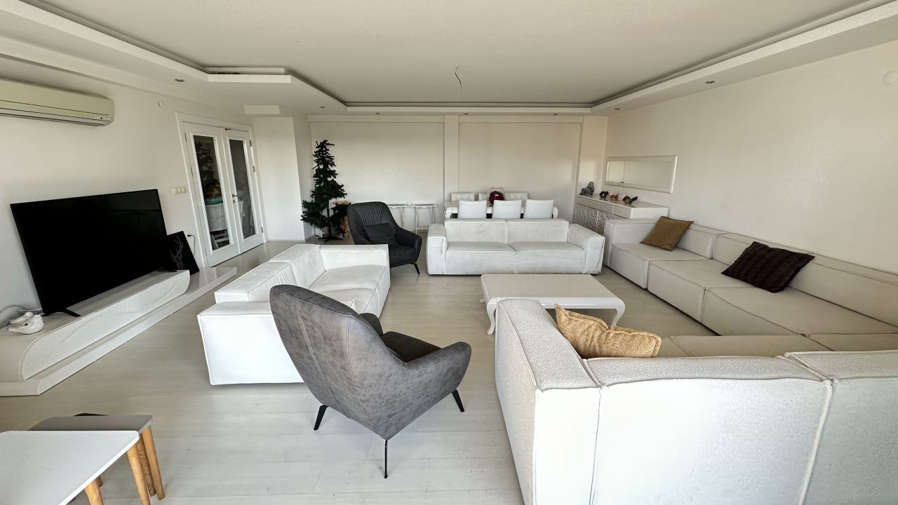 Квартира в Алании, Турция, 180 м2 фото 2