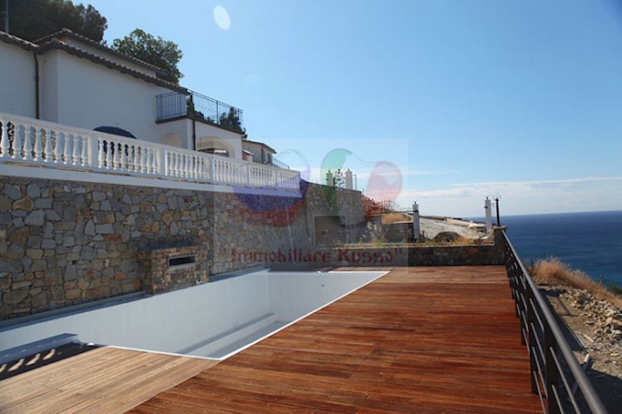 Вилла в Сан-Ремо, Италия, 220 м2 фото 4