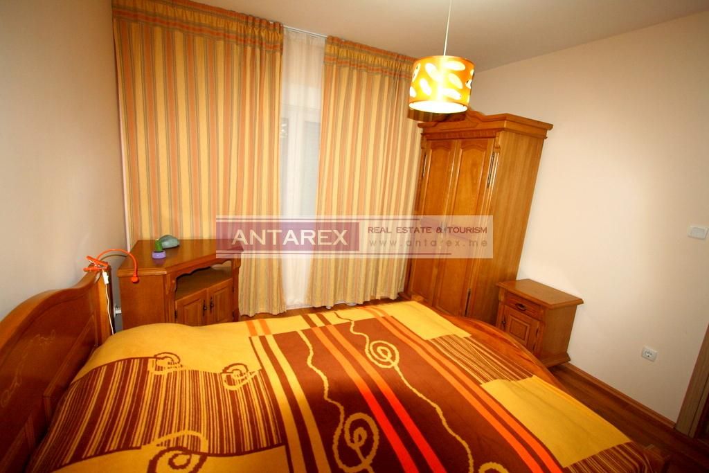 Апартаменты в Херцег-Нови, Черногория, 56 м2 фото 3