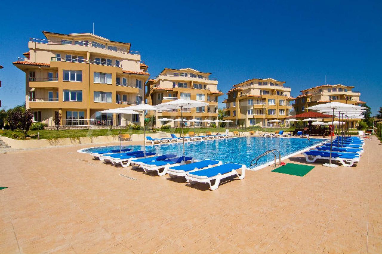 Апартаменты в Бяле, Болгария, 61 м2 фото 2