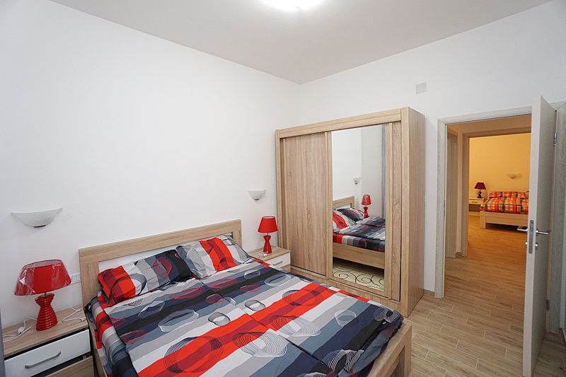 Квартира в Святом Стефане, Черногория, 80 м2 фото 3