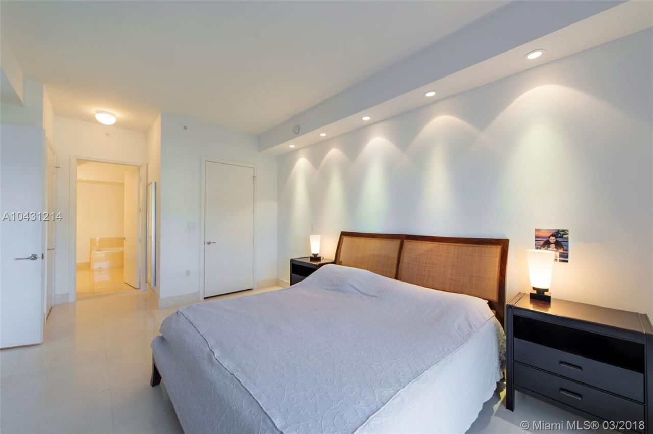 Квартира в Майами, США, 160 м2 фото 4