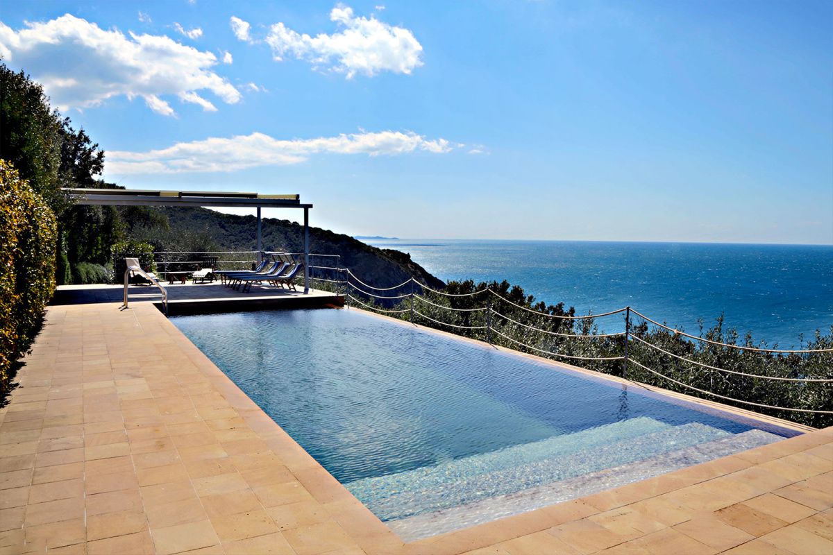 Дом в Монте-Арджентарио, Италия, 650 м2 фото 1